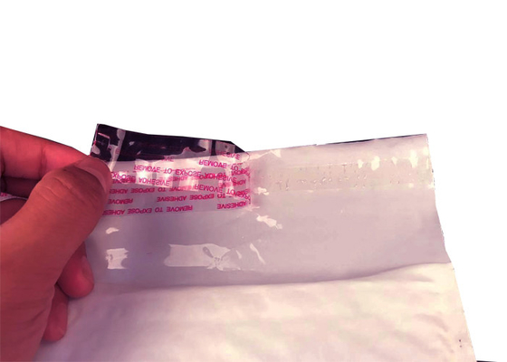 Self Sealing 3/16 Inch Poly Bubble Mailer Bags stretch proof